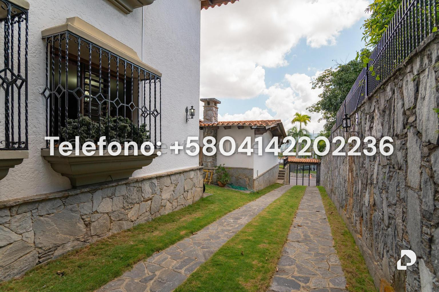 Casa en Cumbres de Curumo, Caracas – 35