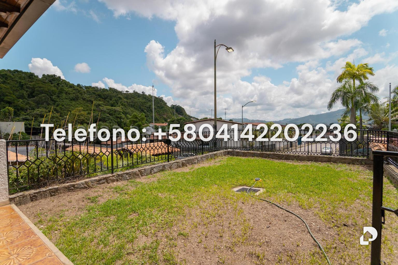 Casa en Cumbres de Curumo, Caracas – 40