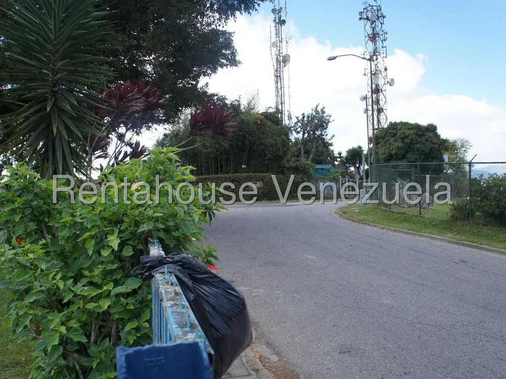 Terreno en La Lagunita Country Club, Caracas - 1