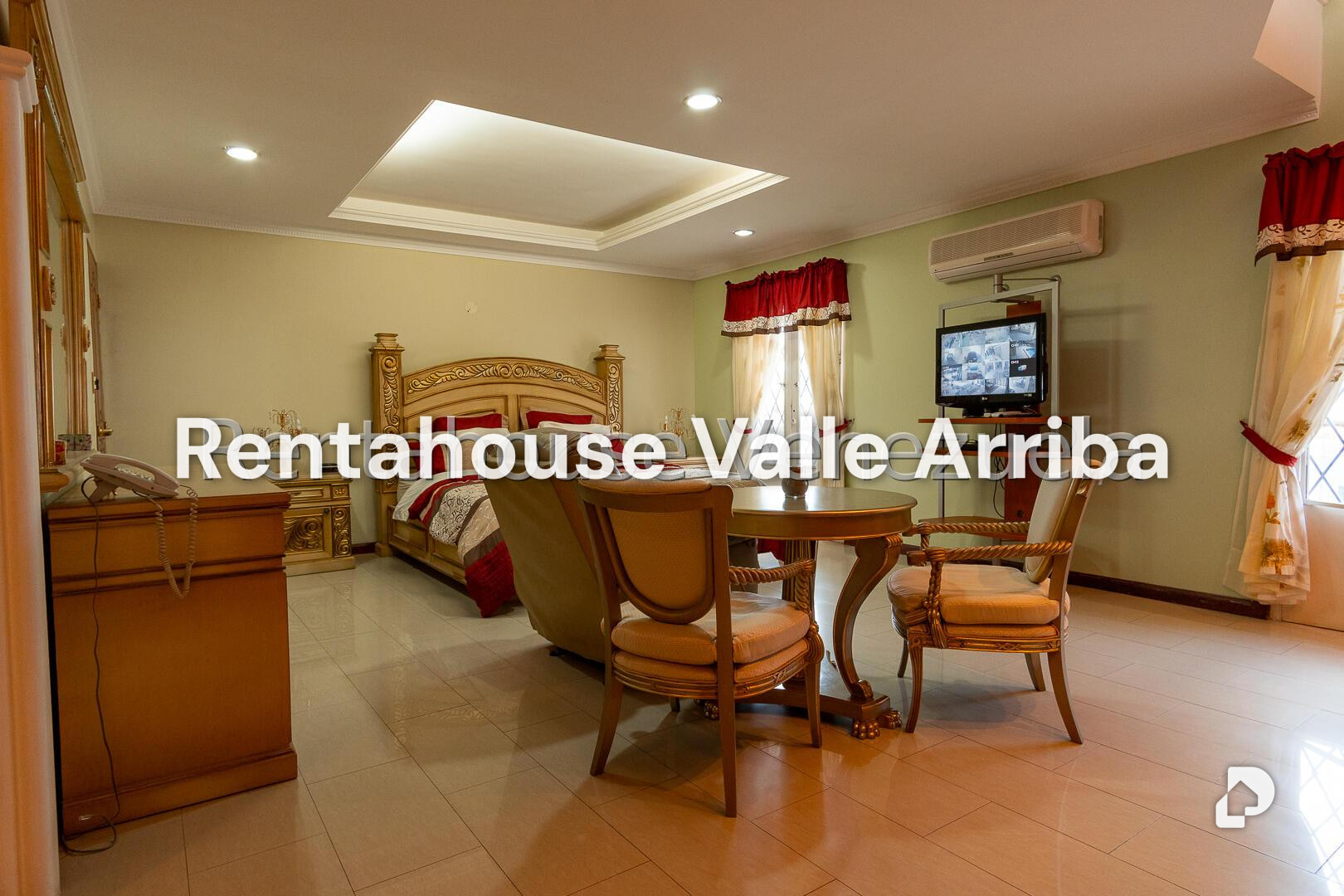 House in Alto Prado, Caracas – 17