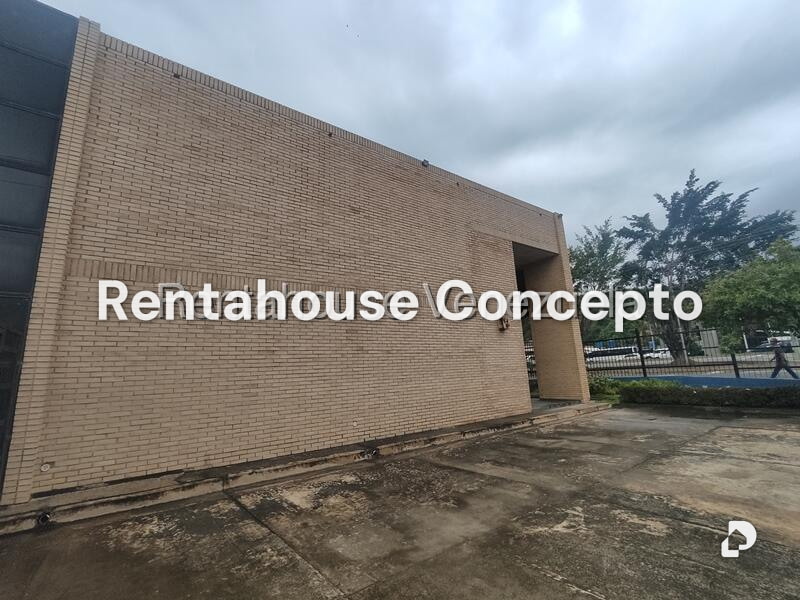 Local comercial en Los Jarales, San Diego – 24