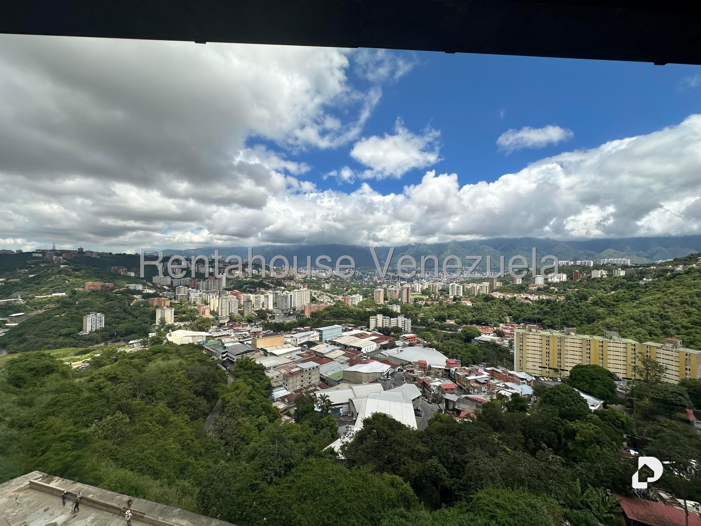 Apartamento en Los Samanes, Caracas – 15