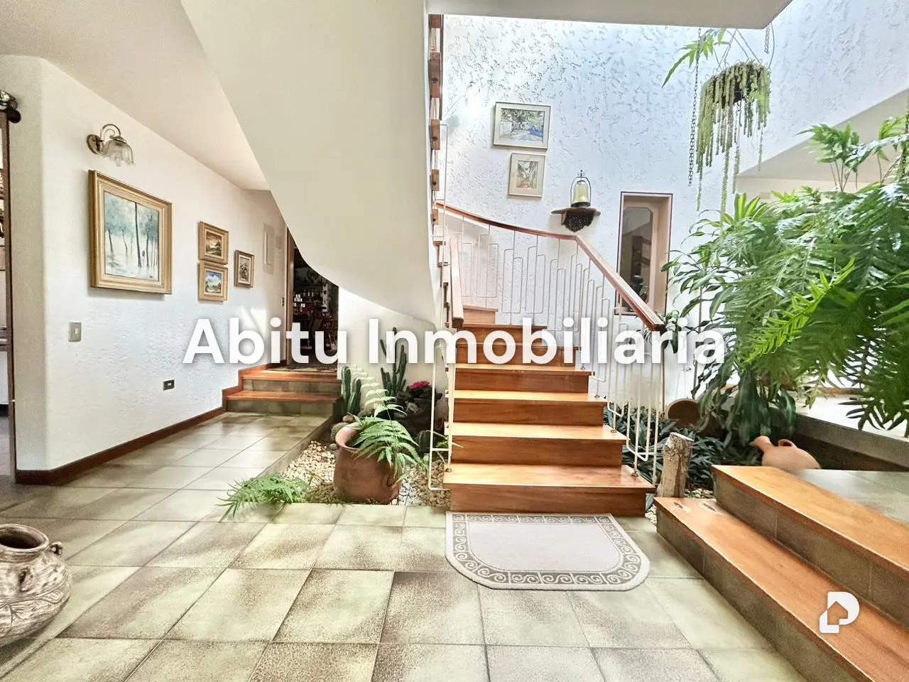 House in La Tahona, Caracas – 11