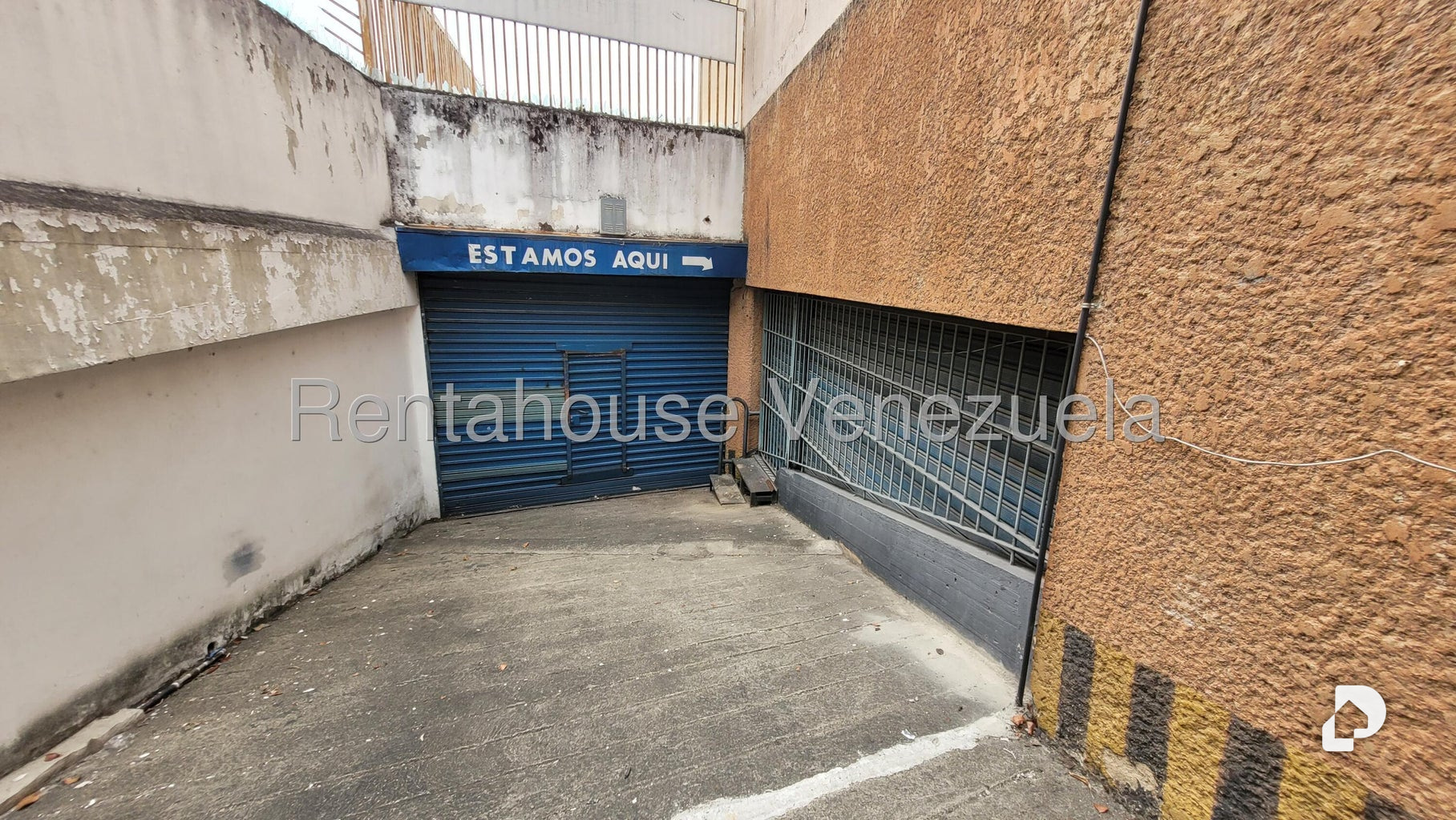 Garaje/Estacionamiento en Guaicaipuro, Caracas – 1