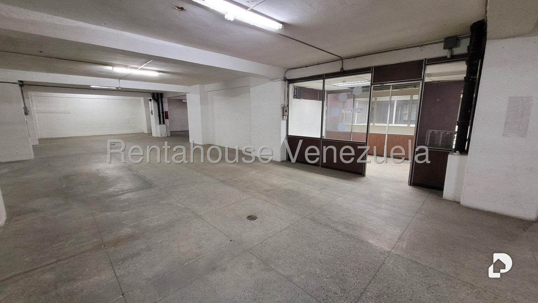 Garaje/Estacionamiento en Guaicaipuro, Caracas – 7