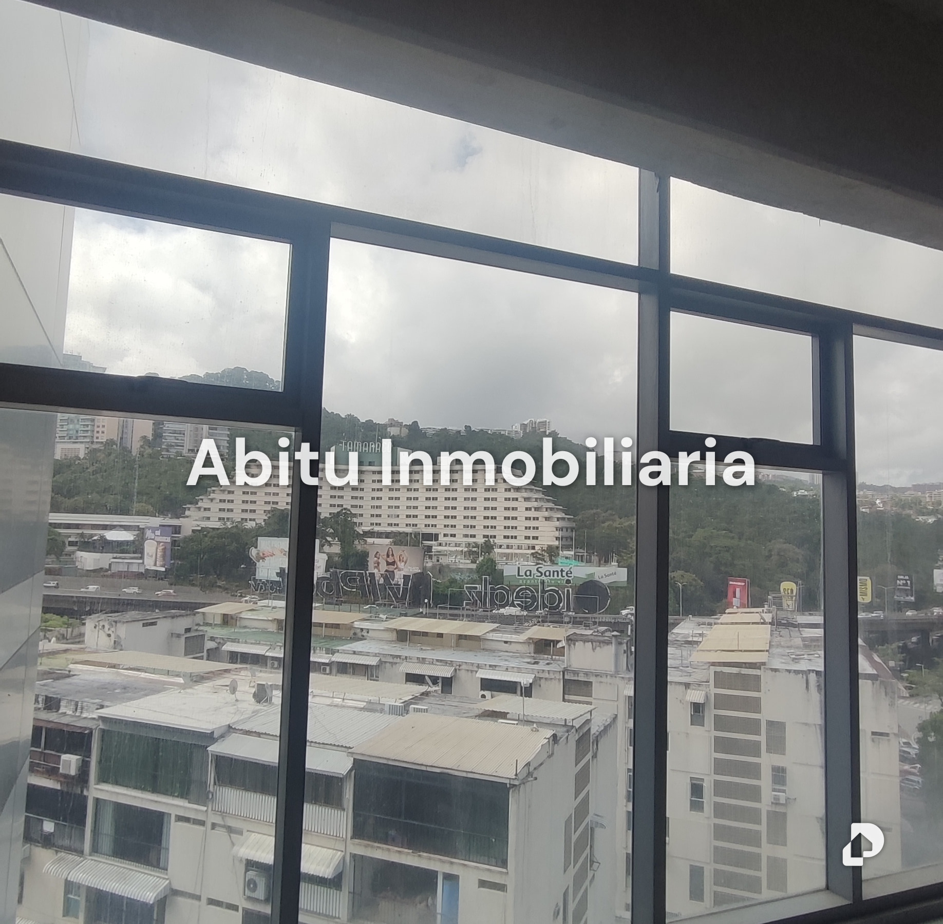 Office in Las Mercedes, Caracas – 6