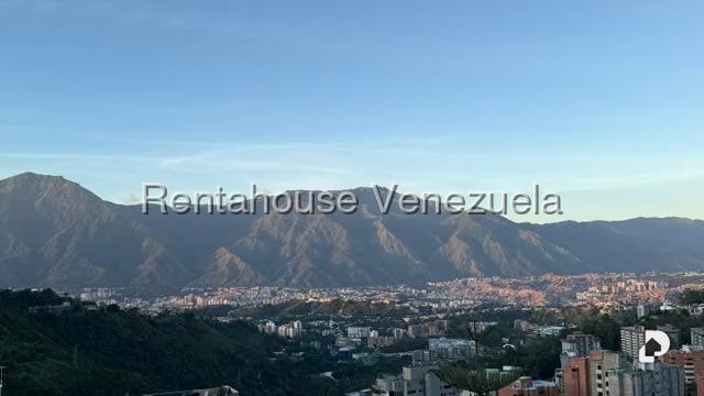 Apartamento en Los Naranjos, Caracas – 1