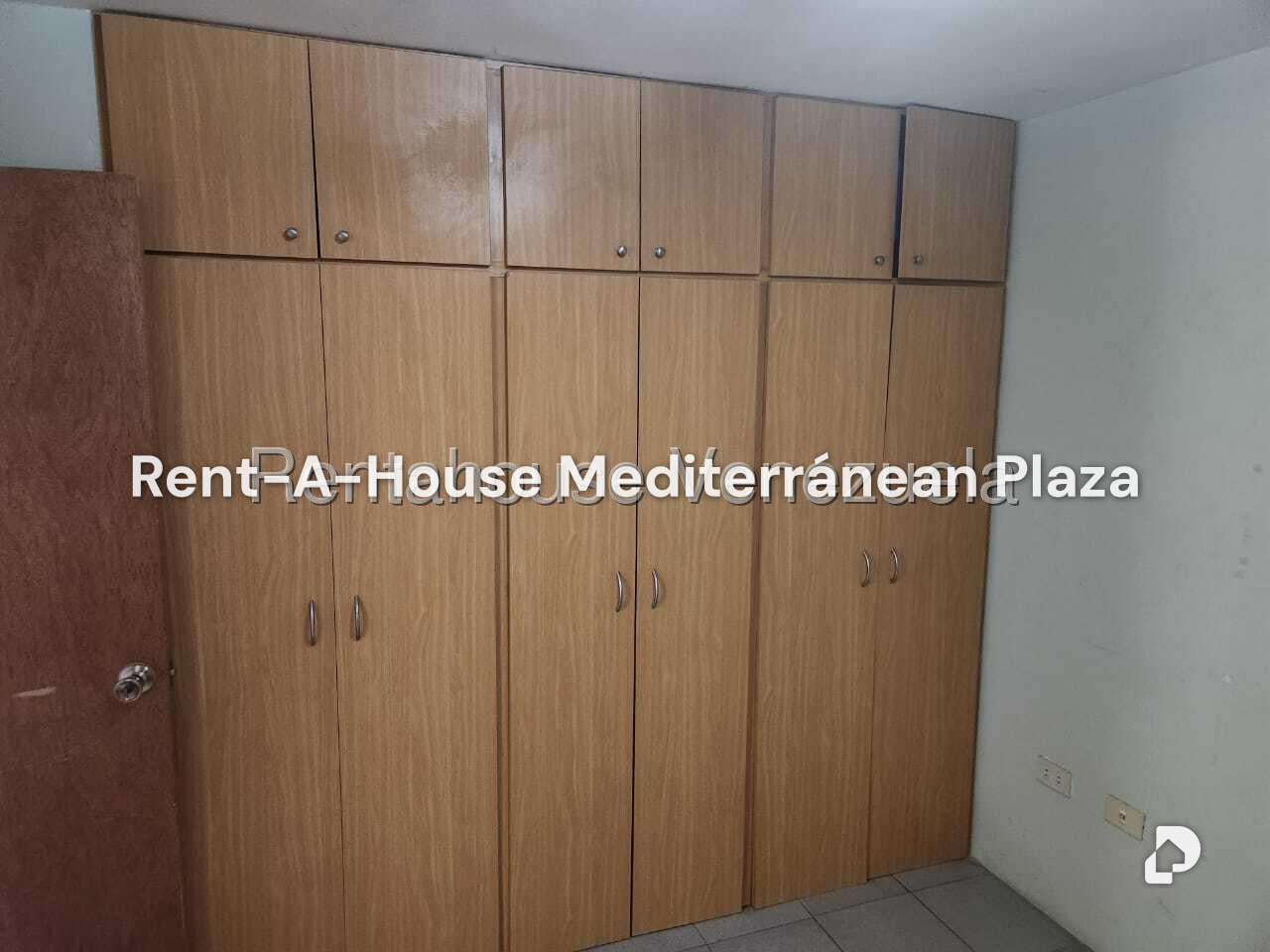 Apartamento en Paraparal, Los Guayos – 8