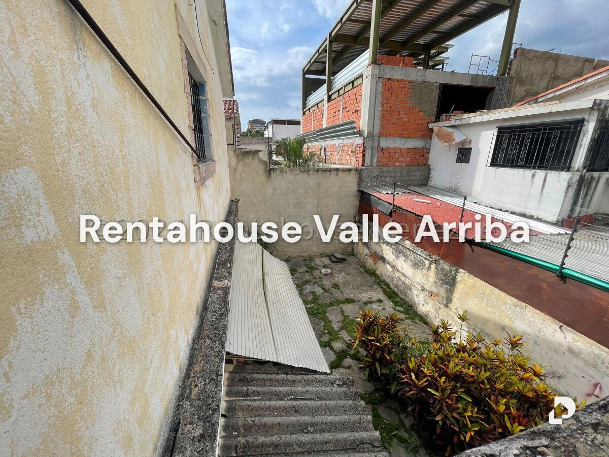 Casa en El Paraíso, Caracas – 13
