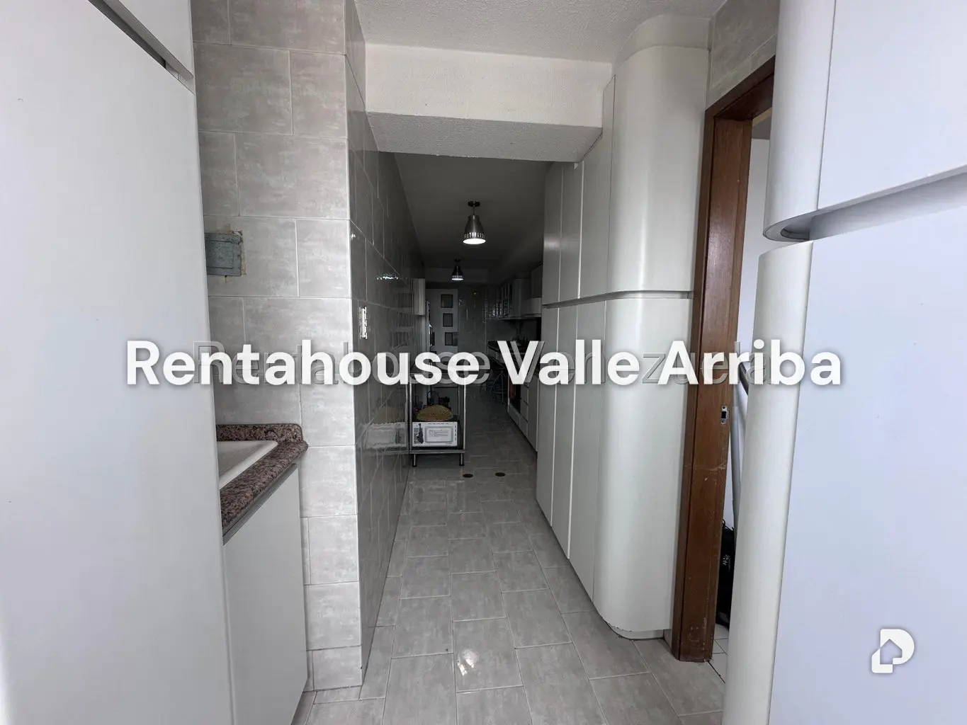 Apartamento en Los Samanes, Caracas – 30