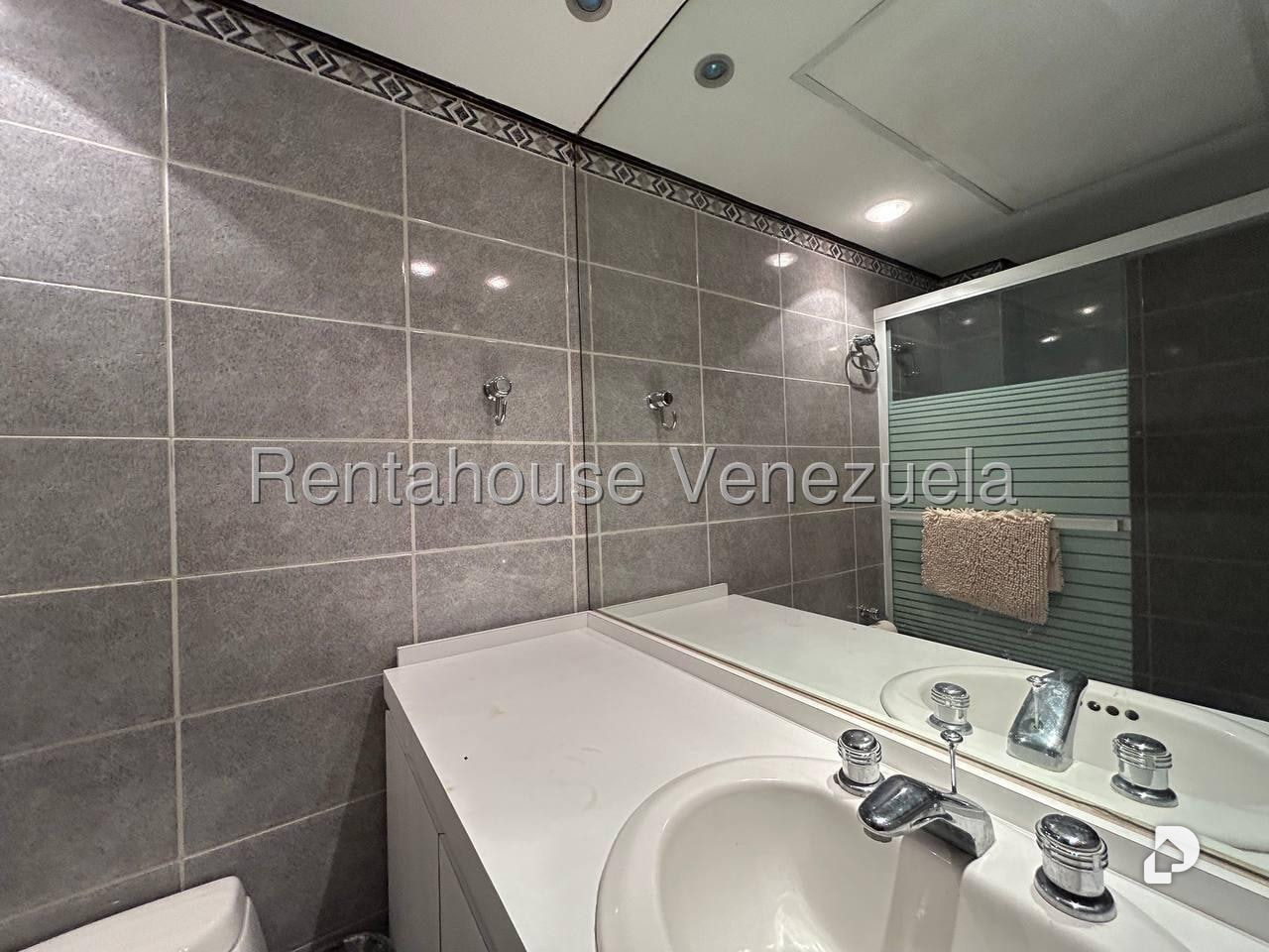 Apartamento en Campo Alegre, Caracas – 20