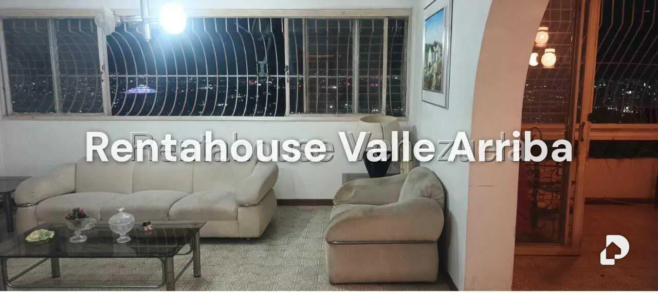 Apartamento en Colinas de Santa Mónica, Caracas – 4