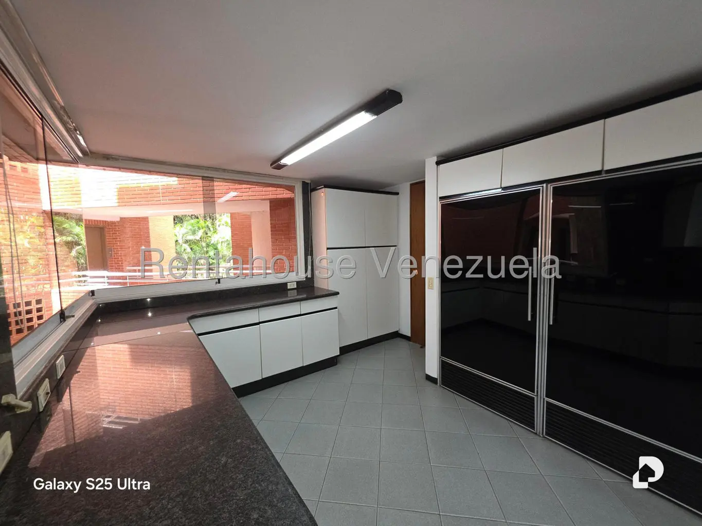 Apartamento en Los Naranjos de las Mercedes, Caracas – 25
