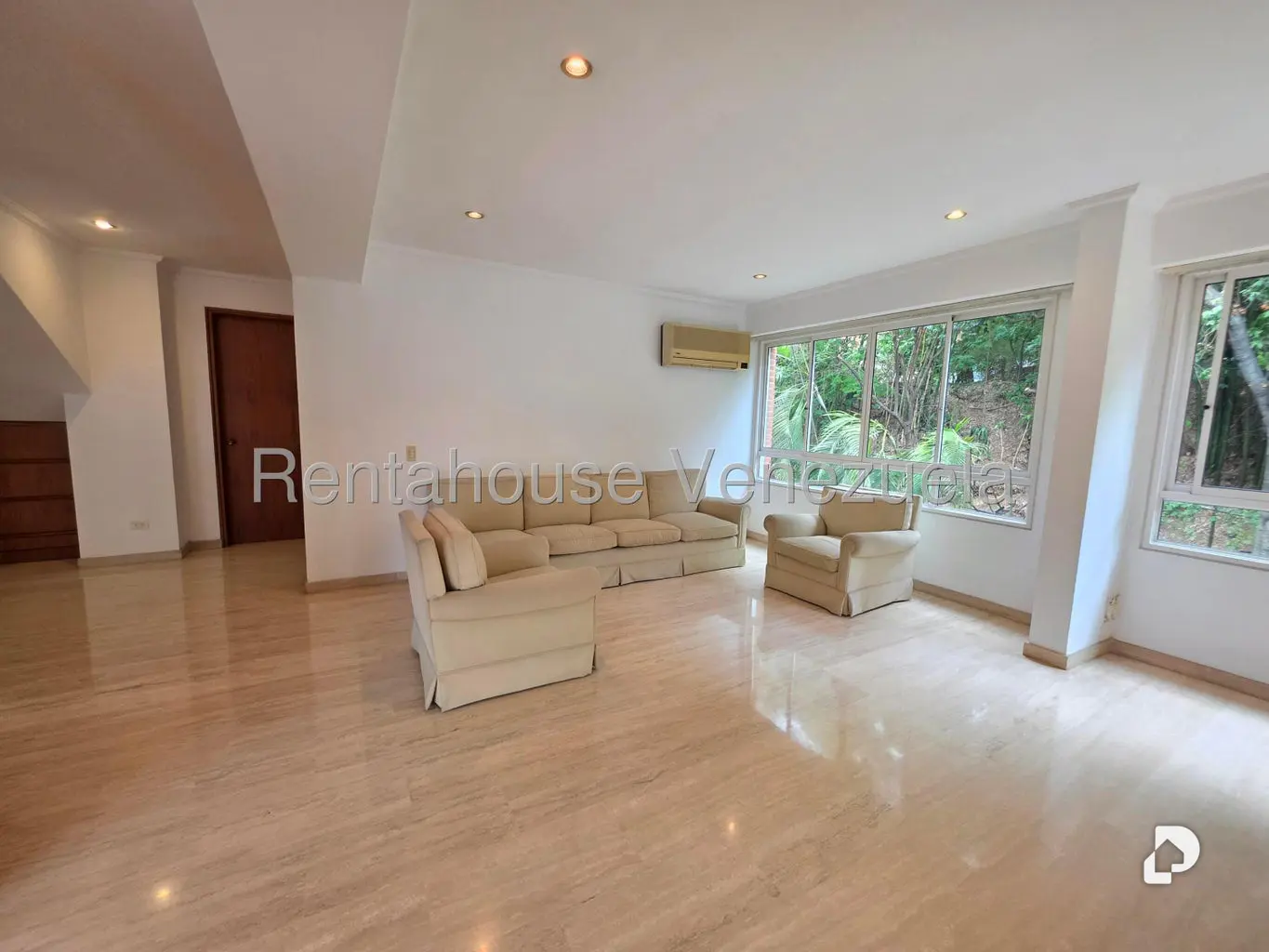 Apartamento en Los Naranjos de las Mercedes, Caracas – 4