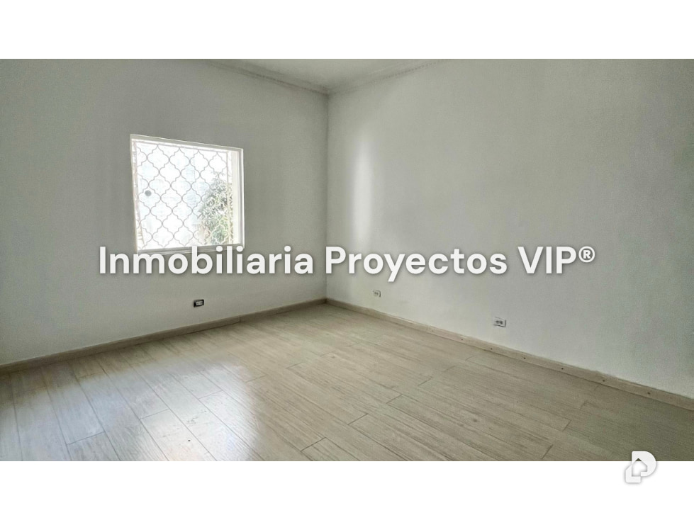 Casa en Las Mercedes, Caracas – 7