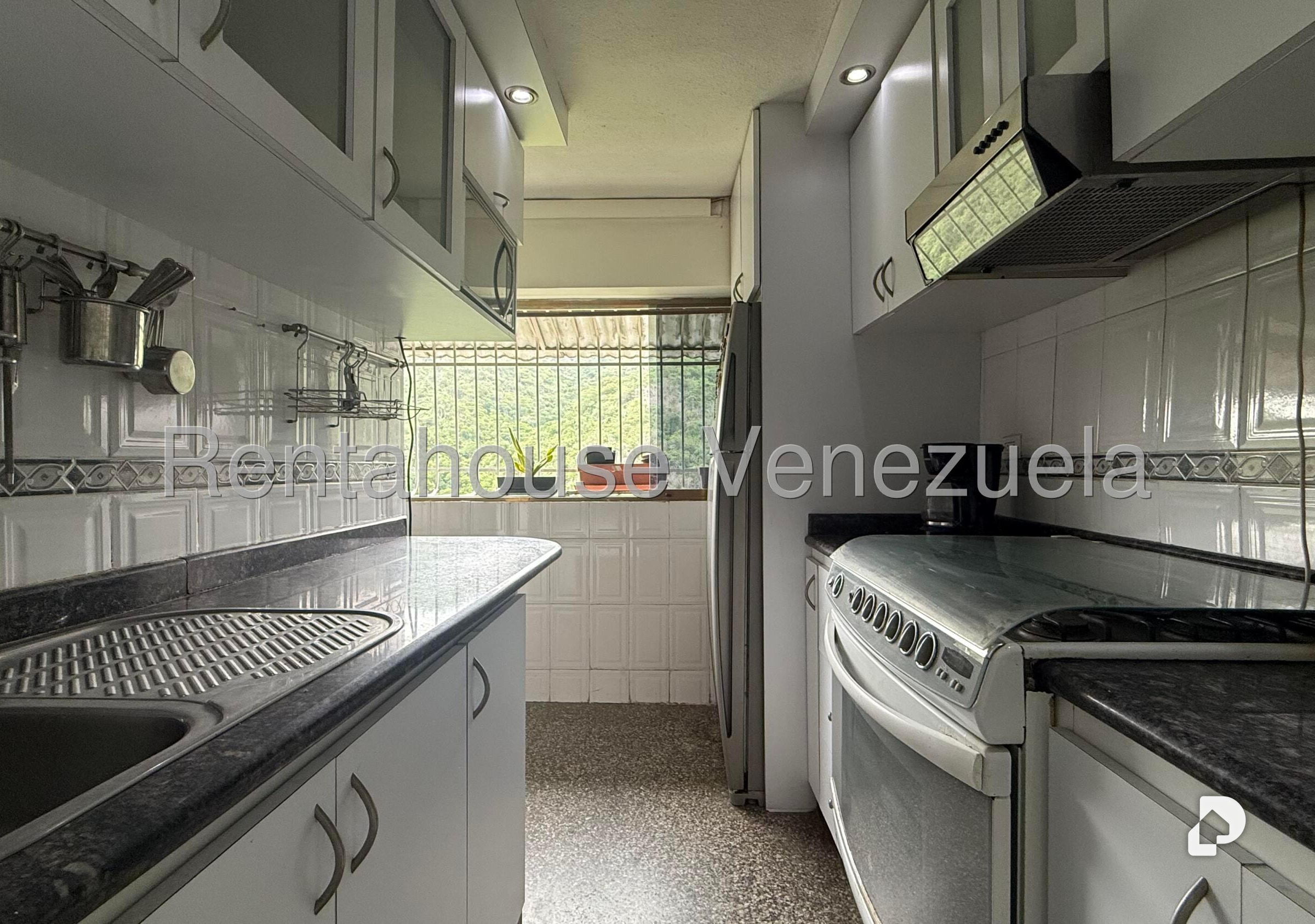 Apartamento en Caricuao, Caracas – 13