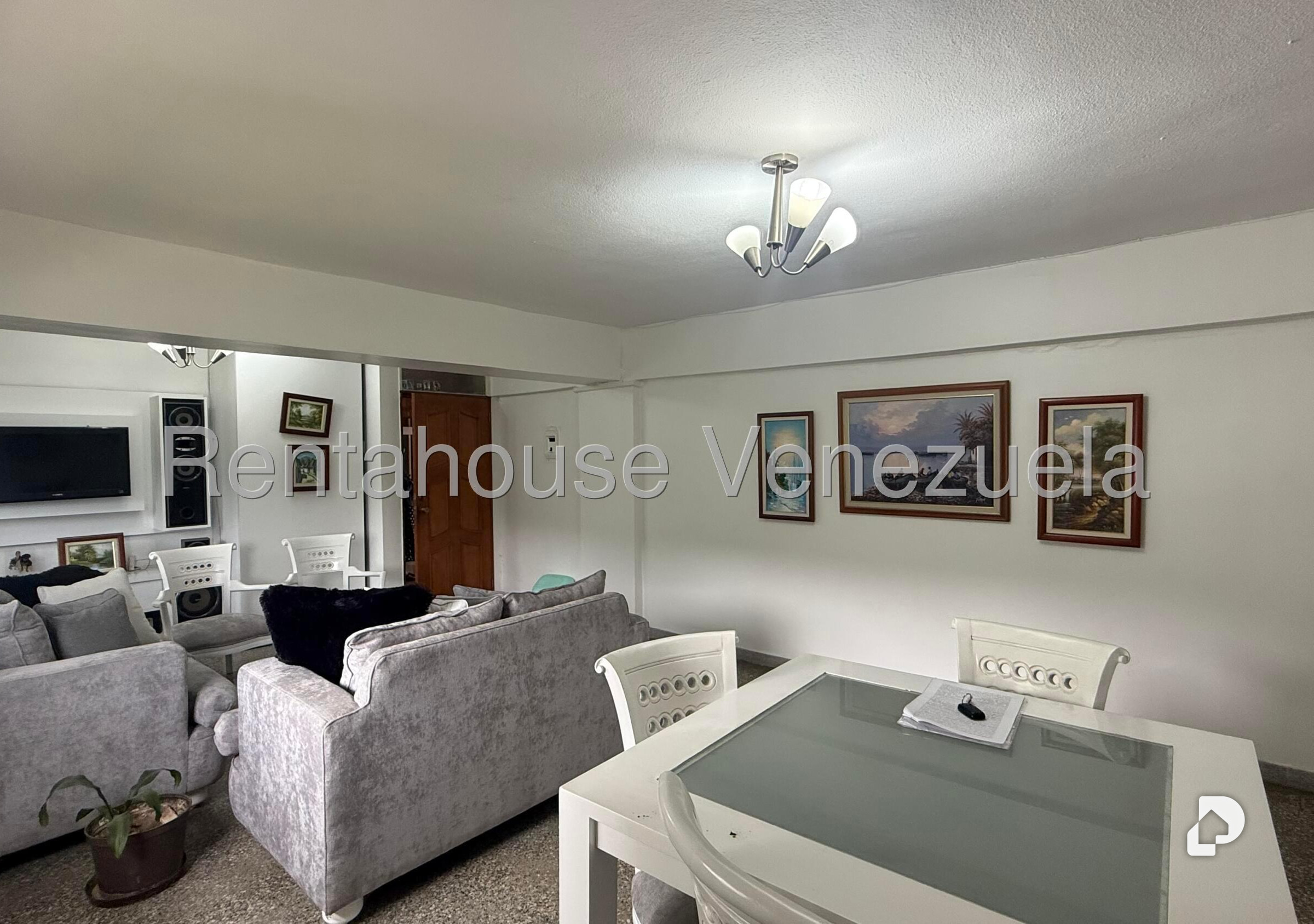 Apartamento en Caricuao, Caracas – 11