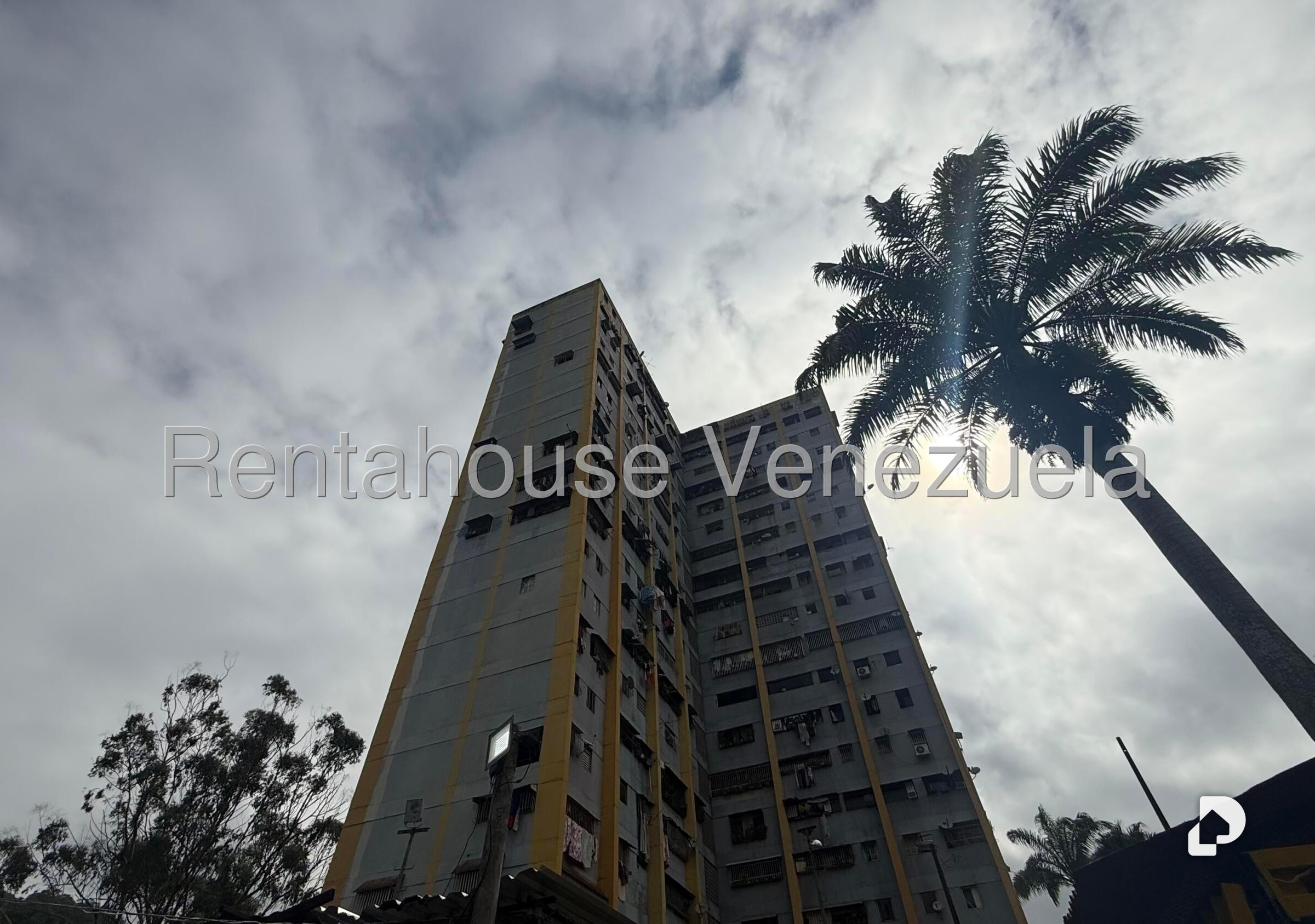 Apartamento en Caricuao, Caracas – 1