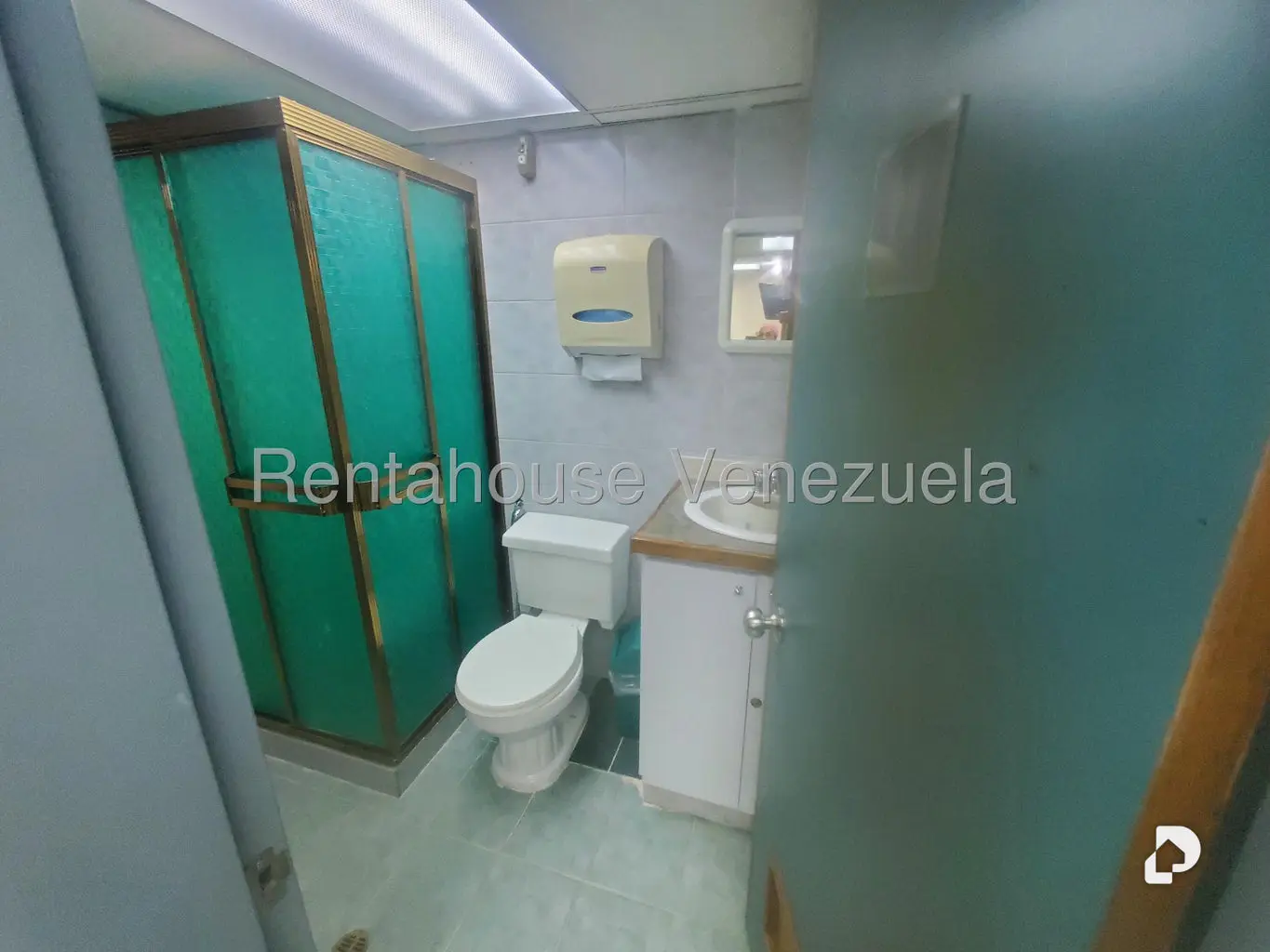 Oficina en El Recreo, Caracas – 14