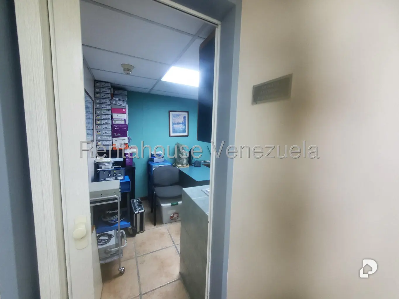 Oficina en El Recreo, Caracas – 10