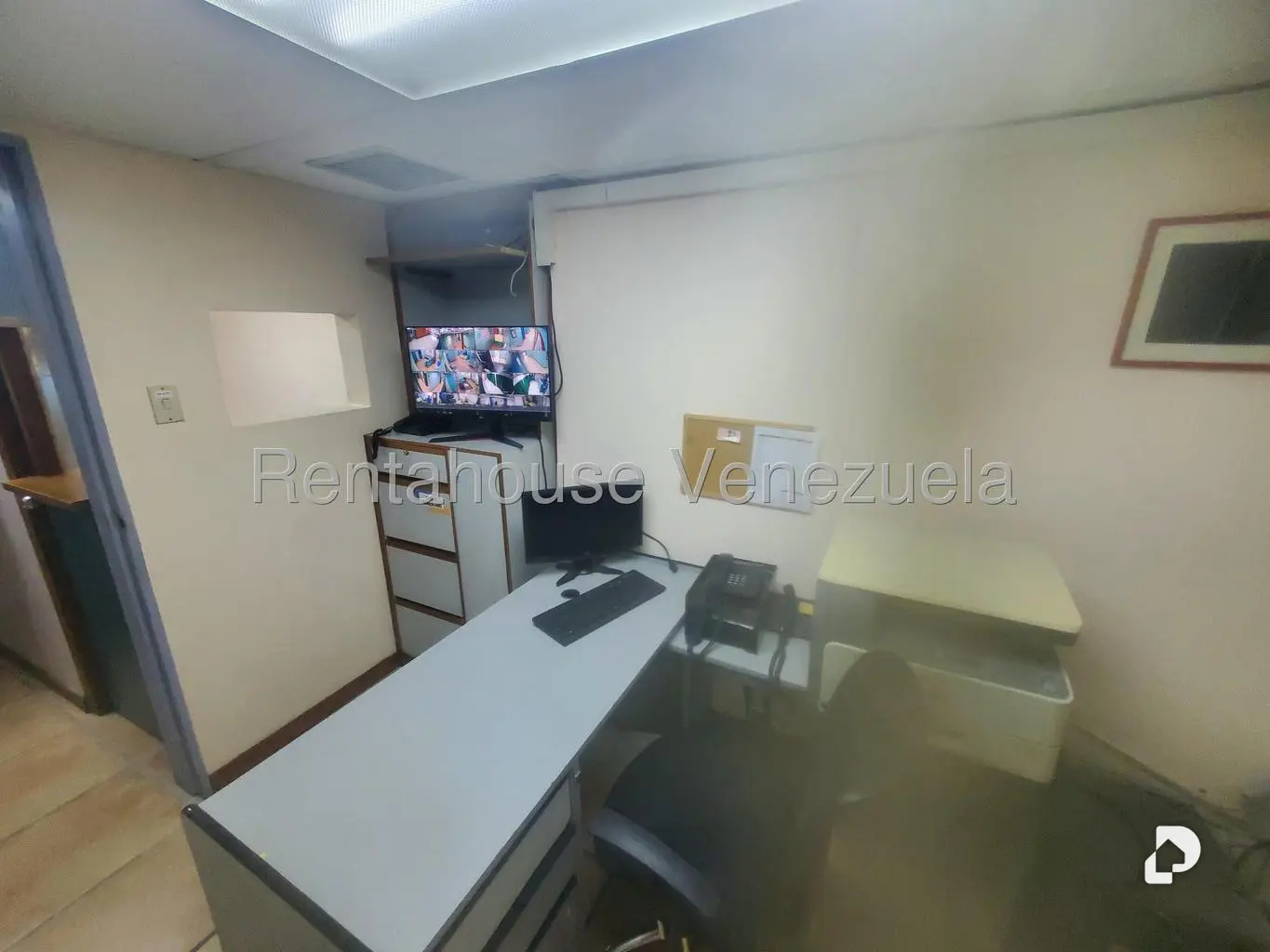 Oficina en El Recreo, Caracas – 27
