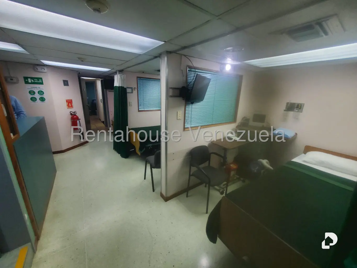 Oficina en El Recreo, Caracas – 17