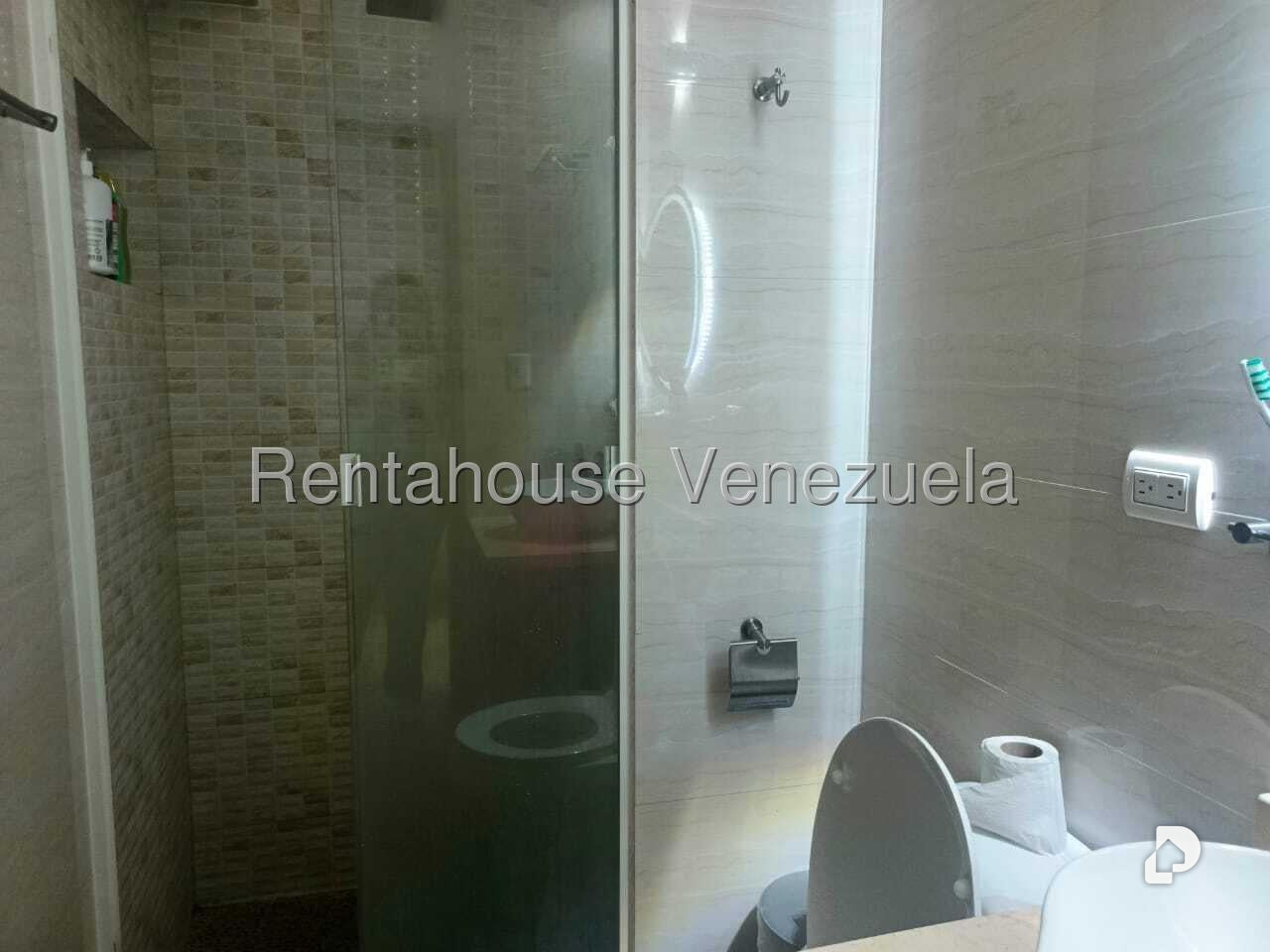 Apartamento en Prados del Este, Caracas – 19