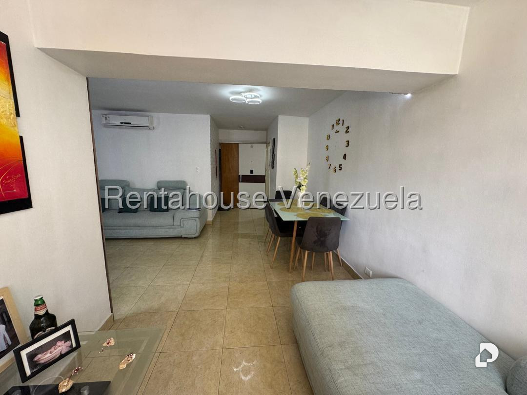 Apartamento en Prados del Este, Caracas – 11