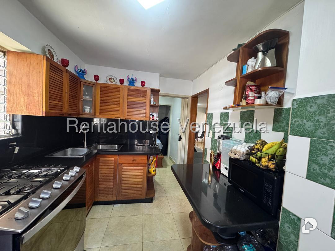 Apartamento en Prados del Este, Caracas – 14
