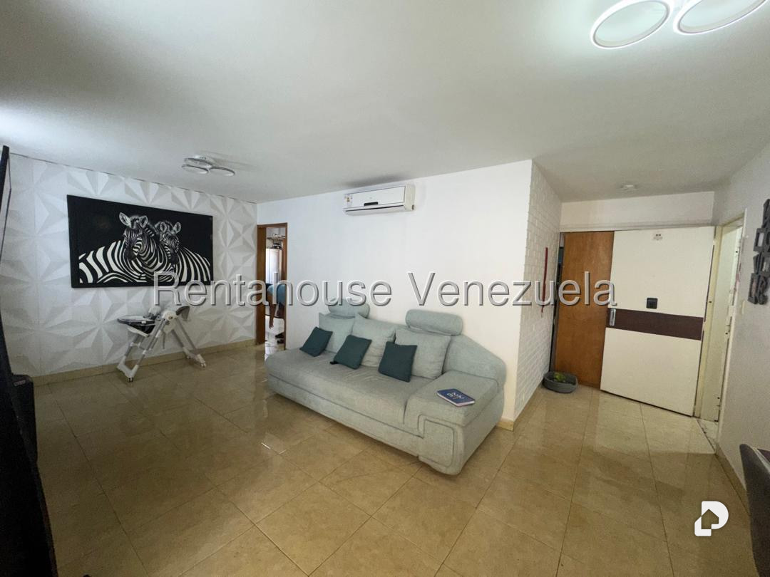 Apartamento en Prados del Este, Caracas – 10