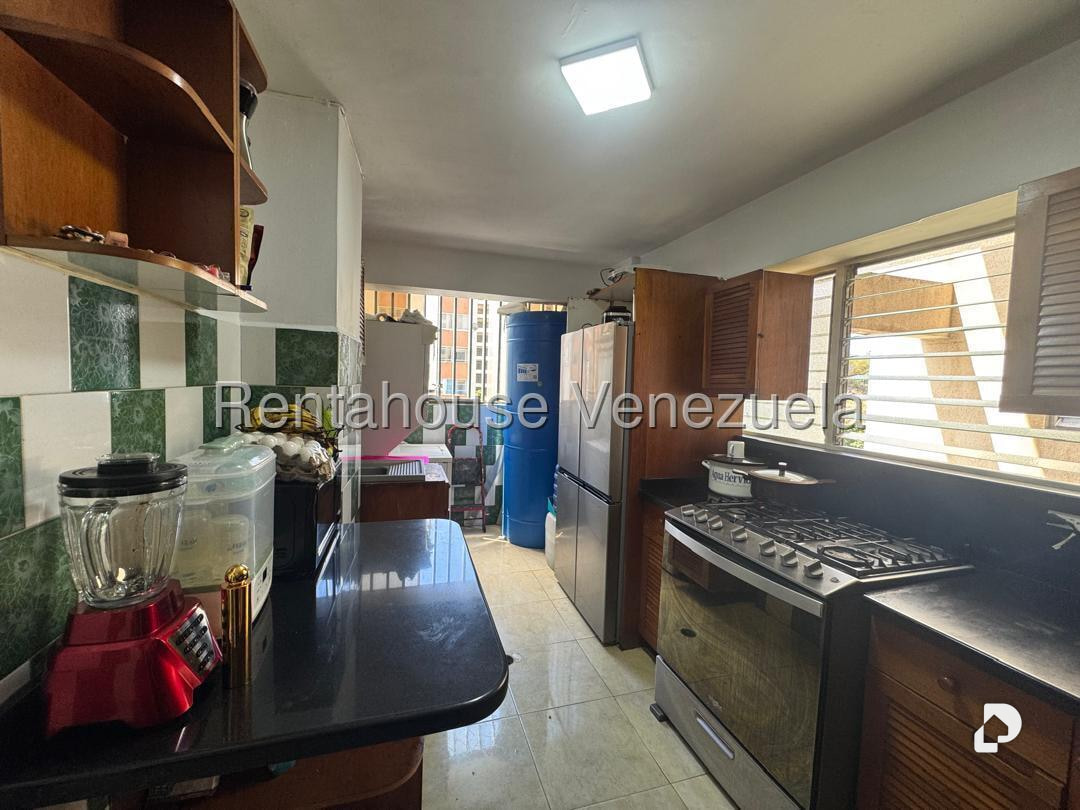 Apartamento en Prados del Este, Caracas – 13