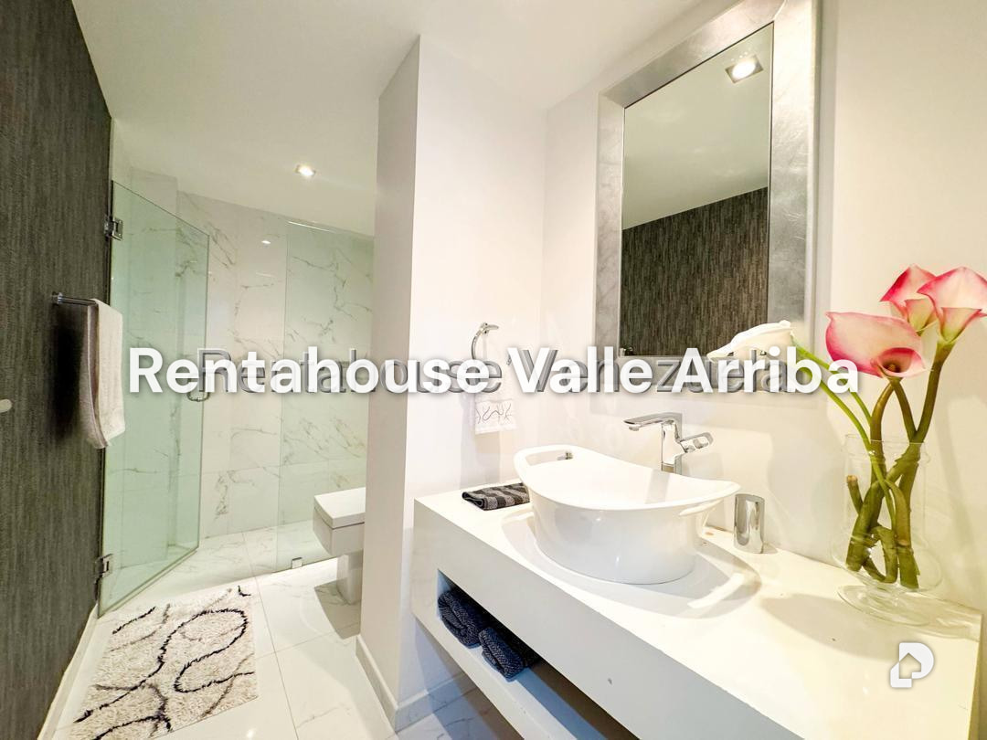 Penthouse en Colinas de Valle Arriba, Caracas – 18