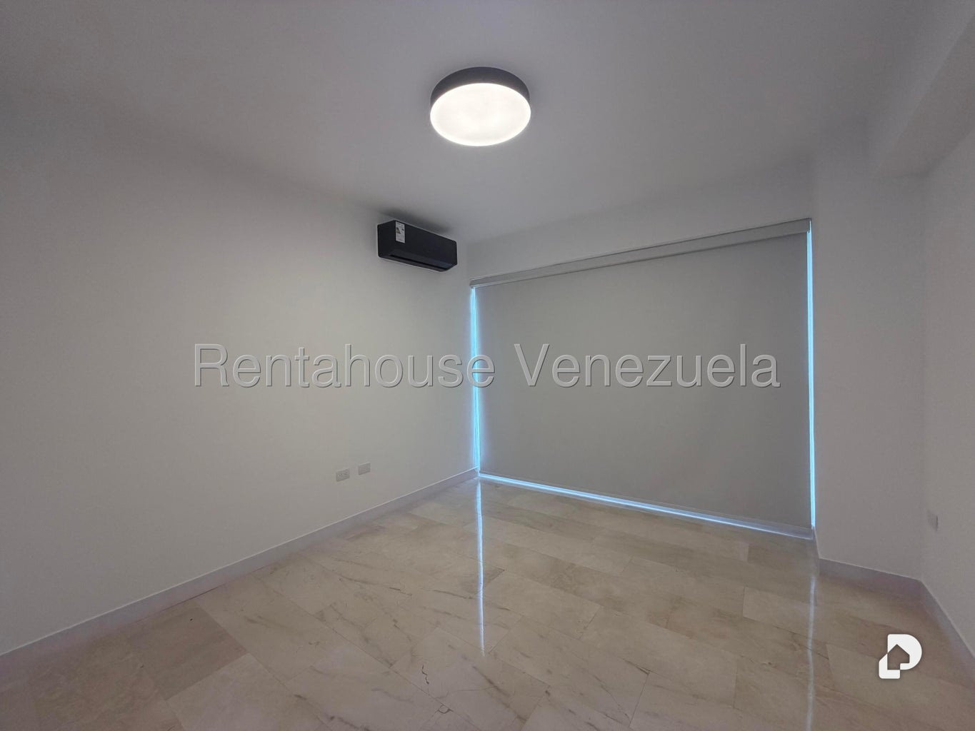 Apartamento en La Boyera, Caracas – 11