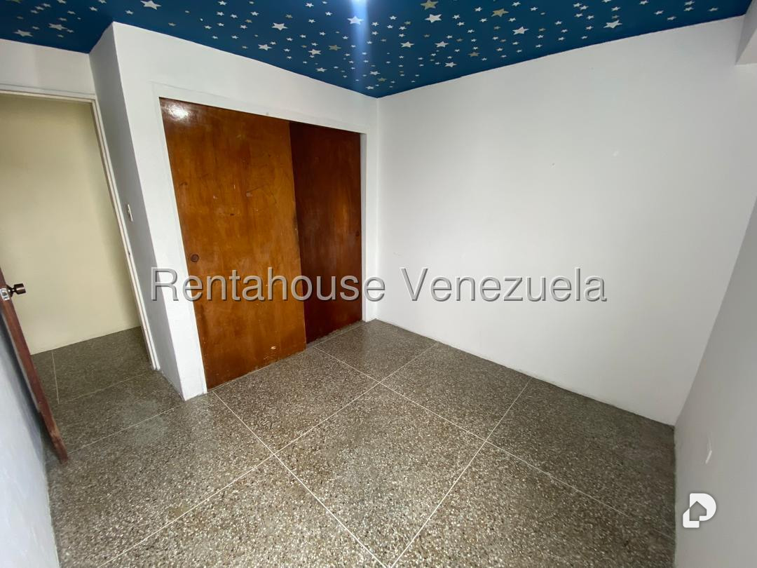 Apartamento en San Martín, Caracas – 14