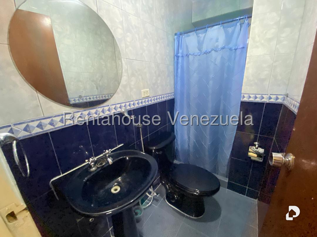 Apartamento en San Martín, Caracas – 13
