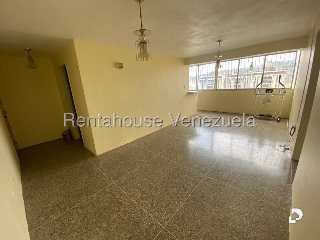 Apartamento en San Martín, Caracas – 7