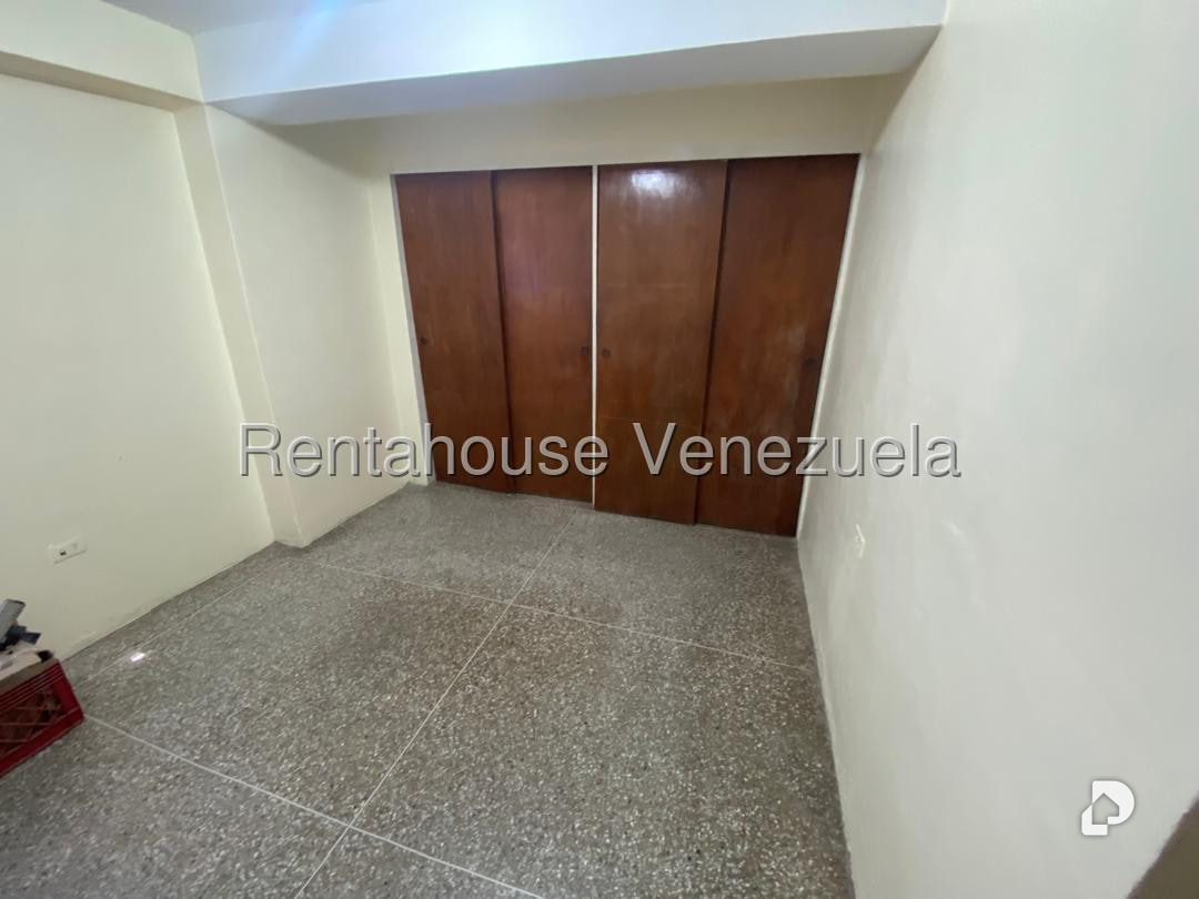 Apartamento en San Martín, Caracas – 16