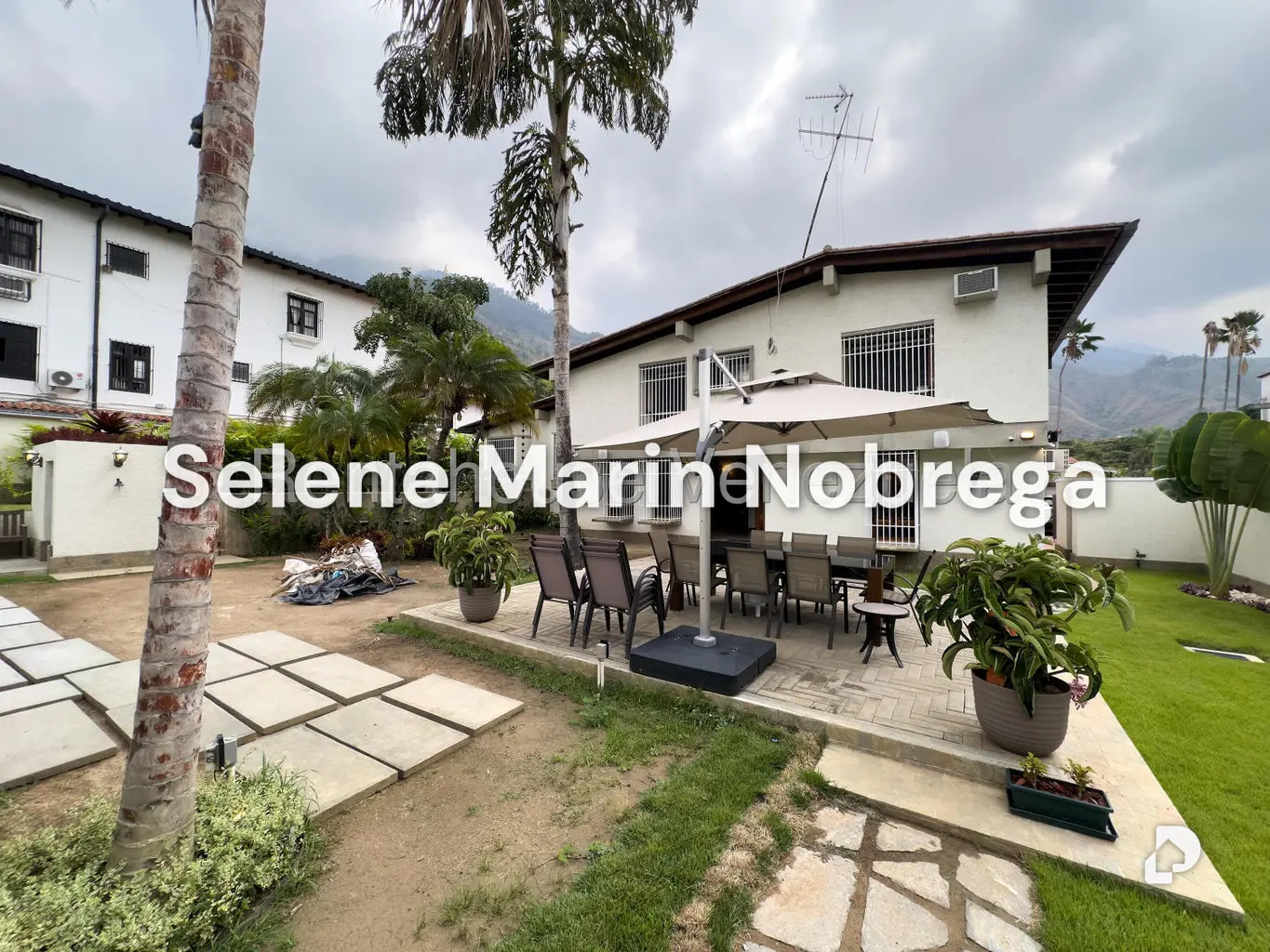 Casa en Los Chorros, Caracas – 30