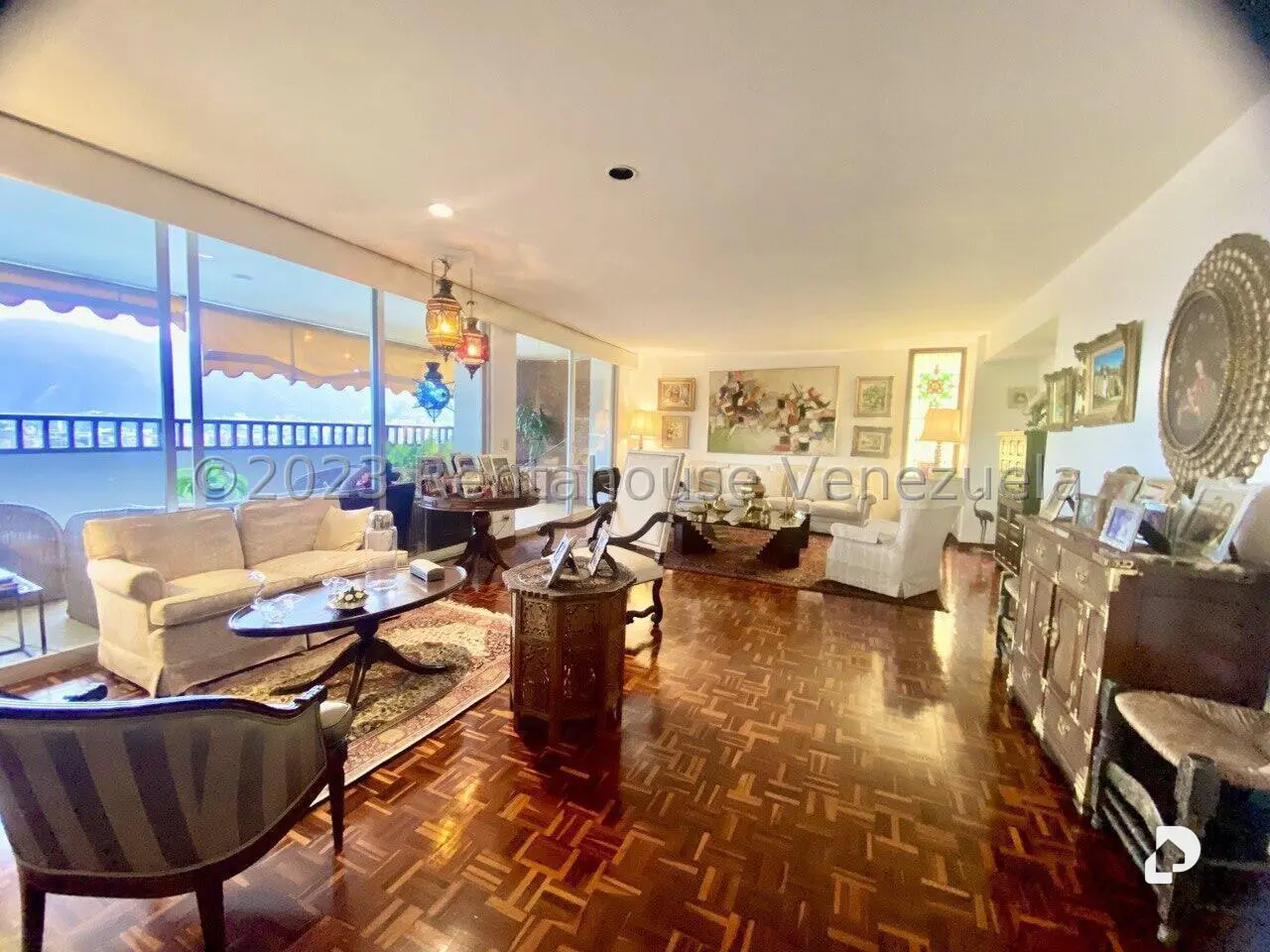 Apartamento en Santa Rosa de Lima, Caracas – 12