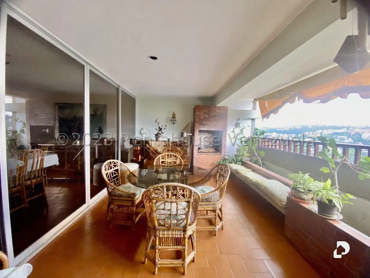 Apartamento en Santa Rosa de Lima, Caracas – 13