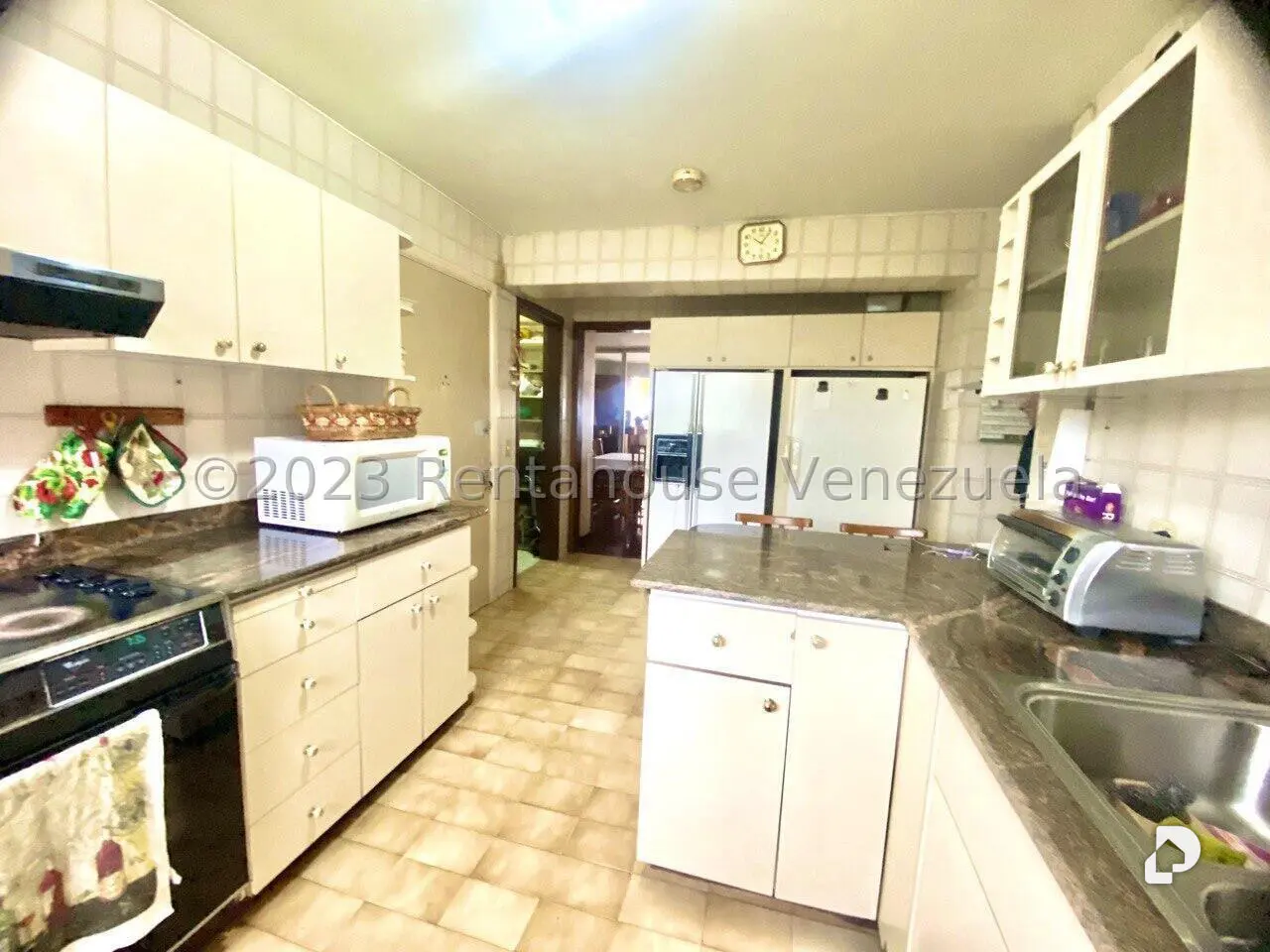 Apartamento en Santa Rosa de Lima, Caracas – 17
