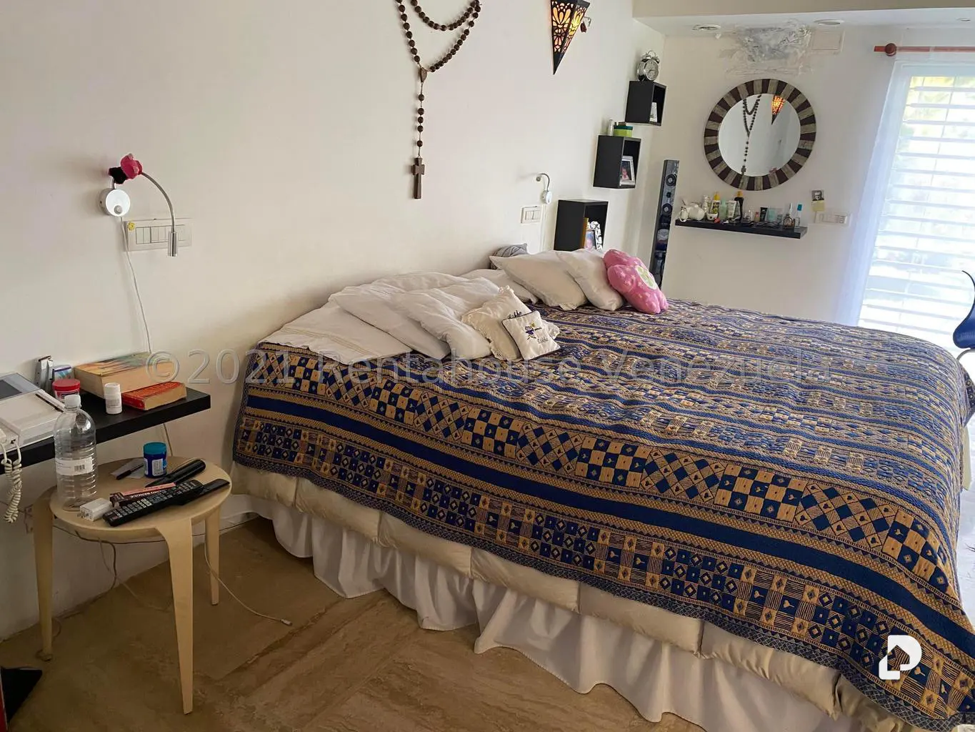 Casa en Oripoto, Caracas – 25