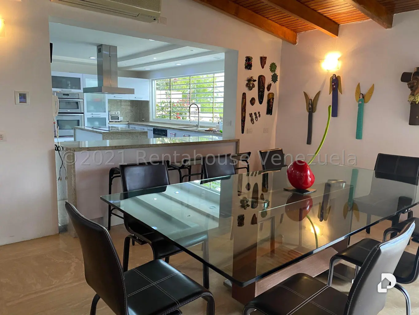 Casa en Oripoto, Caracas – 12