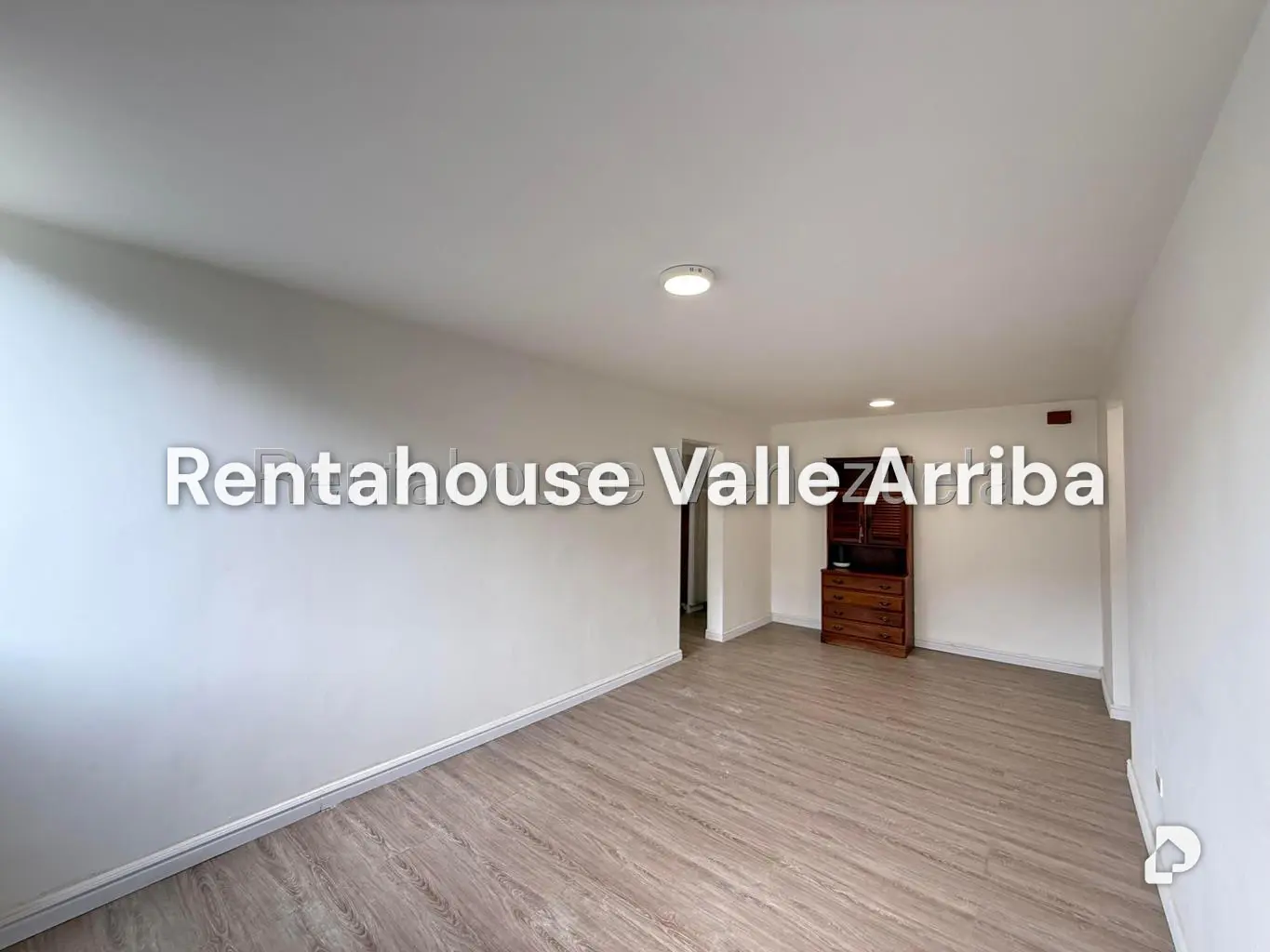Apartment in La Bonita, Caracas – 2