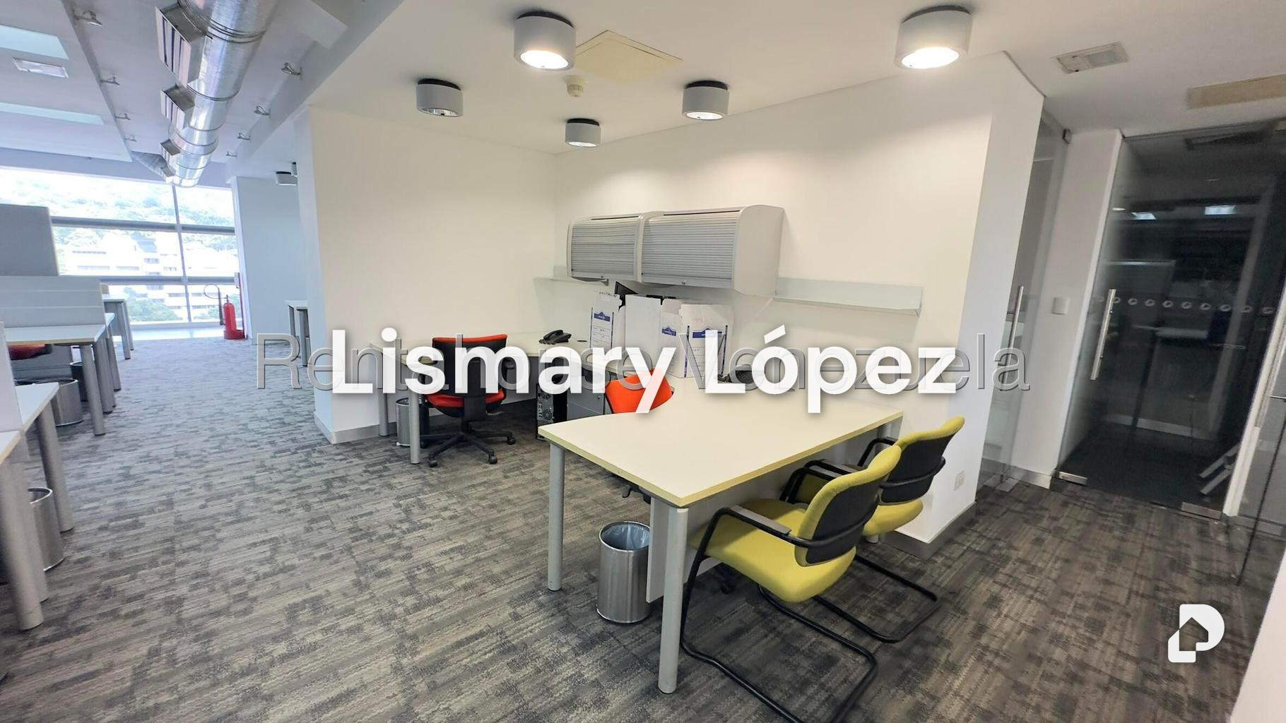 Commercial space in Los Dos Caminos, Caracas – 9