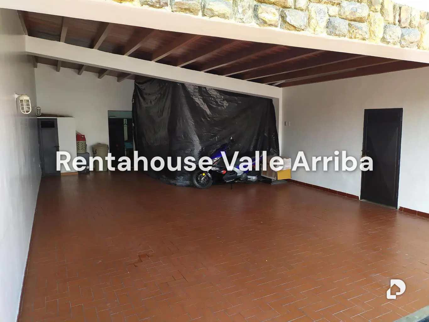 Casa en La Lagunita Country Club, Caracas – 15