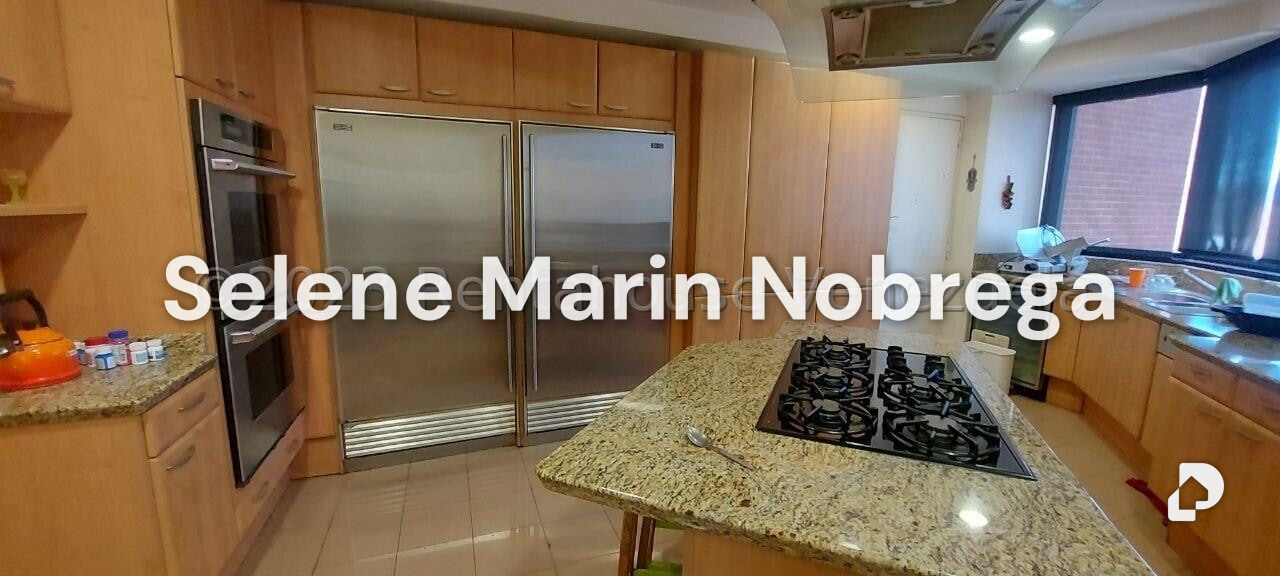 Apartamento en Los Chorros, Caracas – 12