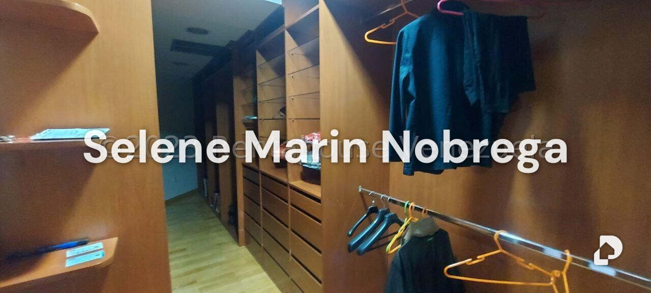 Apartamento en Los Chorros, Caracas – 22