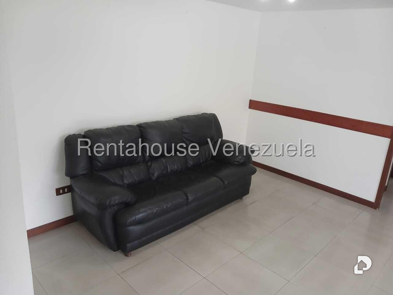 Oficina en Las Mercedes, Caracas – 7