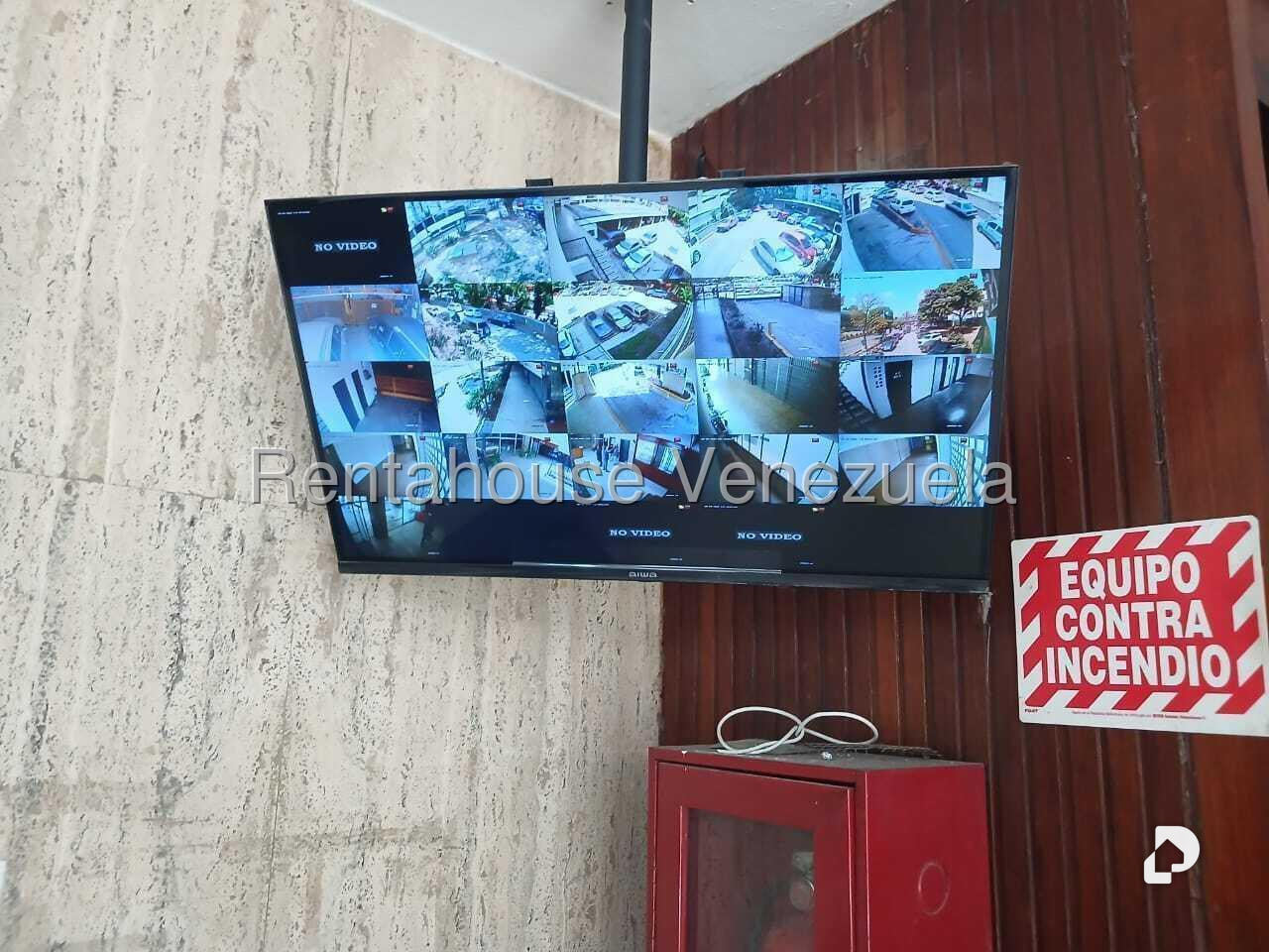Oficina en Las Mercedes, Caracas – 17